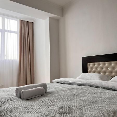 Hyat Apartment Bishkek Ngoại thất bức ảnh