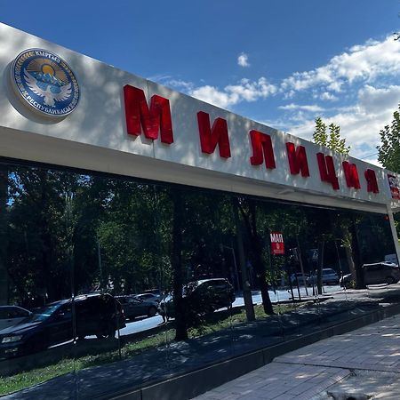 Hyat Apartment Bishkek Ngoại thất bức ảnh